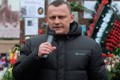 Пленный лидер УНА хотел убить себя ржавым гвоздем в российском СИЗО — СМИ