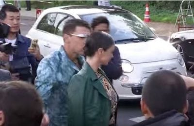 Виталий Седюк пытался поцеловать Миранду Керр на Парижской неделе моды
