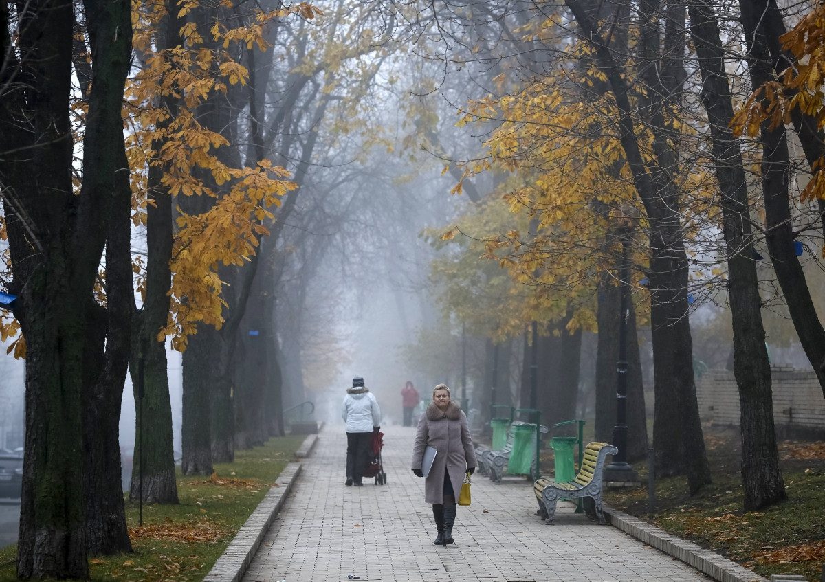 Ноябрь в городе. Тёплой погоды в ноябре. Ноябрьская погода фото. Ноябрь погода картинки. Погода в ноябре фото.