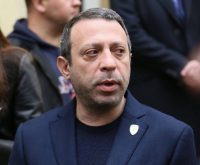 Корбана не пустили в Україну: у нього забрали український паспорт