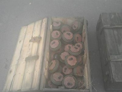 В Сватово СБУ обезвредила тайник В Сватово СБУ обезвредила тайник