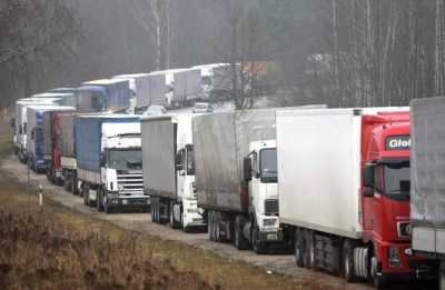 "Путин залез в карманы простых рабочих". Бунт дальнобойщиков настраивает людей против Кремля