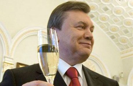 В Лондоне нашли элитный алкоголь Януковича В Лондоне нашли элитный алкоголь Януковича