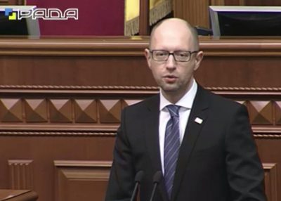 Эксперт объяснил, почему Яценюк должен подать в отставку с 2% рейтинга
