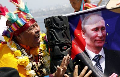 На Путина работает армия экстрасенсов: создает перед смертью сверхмощный барьер - мольфарка