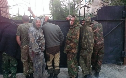 Боевики в Горловке, иллюстрация. Боевики в Горловке, иллюстрация.