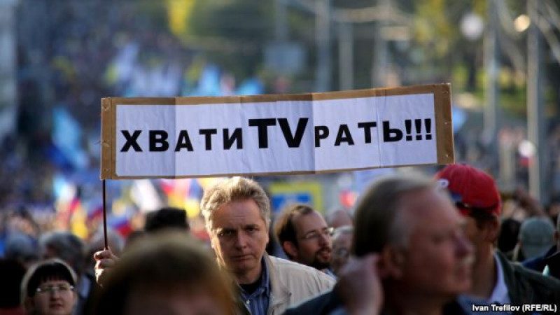 "Великої пабеди немає": в Росії швидко падають рейтинги пропаганди