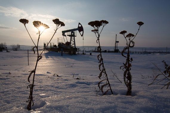 Нефть, Россия, снег Нефть, Россия, снег