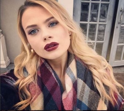 Возлюбленная Преснякова отметила 19-летие