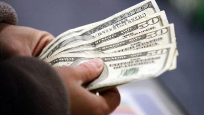 Курс валют на 14-06-2019: Нацбанк на две копейки повысил курс доллара