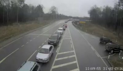 На западной границе Украины застряли почти 1300 машин, очереди растут