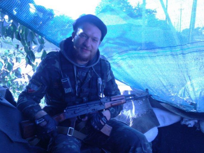 "Лейтенант" ДНР довел двух боевиков до дезертирства