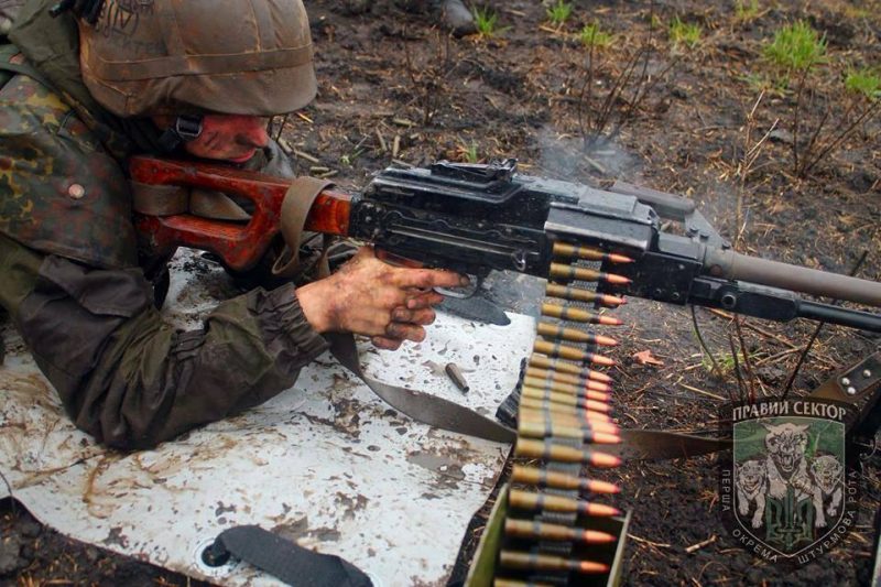 Ситуация на Донбассе осложнилась, боевики 40 раз обстреляли позиции ВСУ