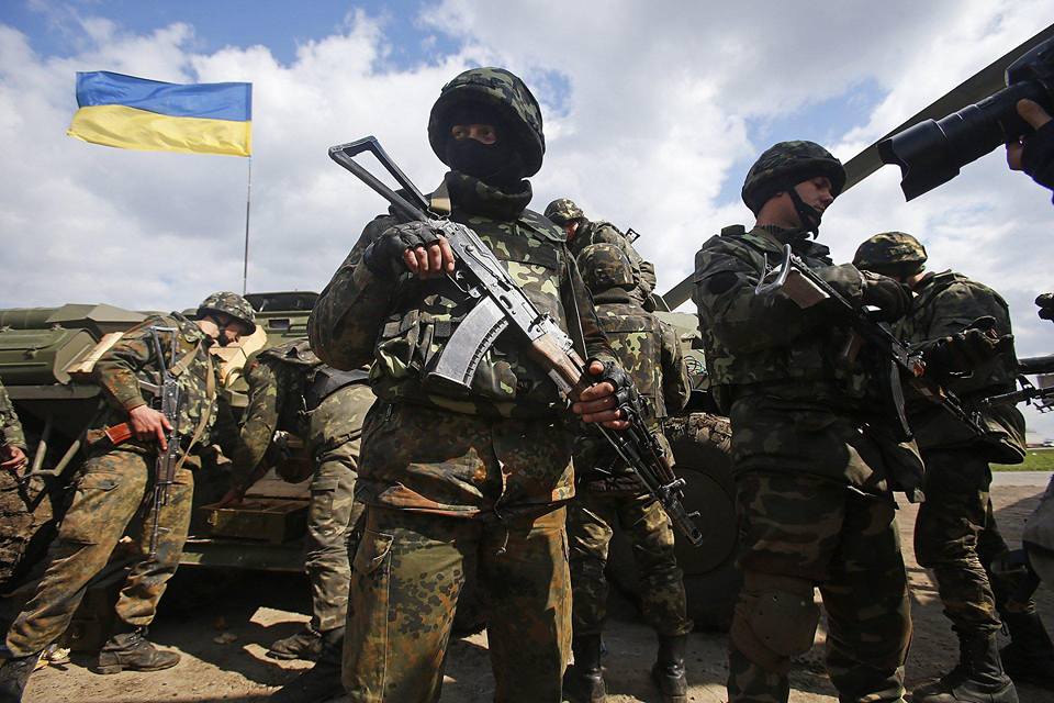 Эксперт считает, что Украине придется применять военный фактор, чтобы освободить захваченную часть Донбасса Эксперт считает, что Украине придется применять военный фактор, чтобы освободить захваченную часть Донбасса
