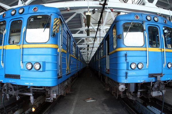 Метро, вагон Метро, вагон
