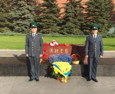 Пограничники в качестве почетного караула