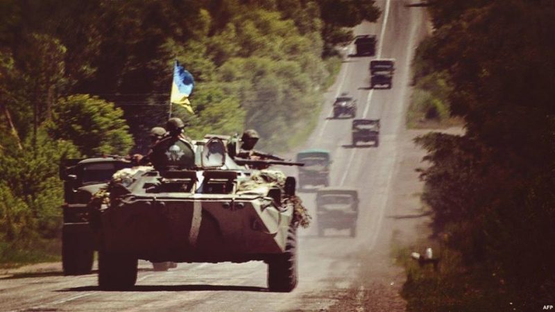 Истерия в ЛНР — пропаганда пугает "наступлением сил АТО", а боевики массово дезертируют