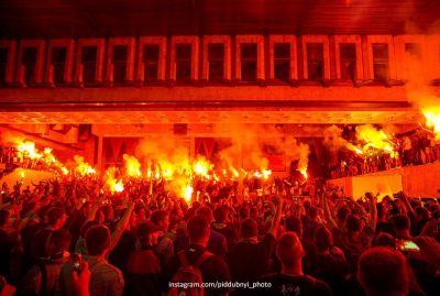 Акция ультрас в поддержку "Металлиста" Акция ультрас в поддержку "Металлиста"