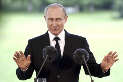 В Кремле больше не собираются оповещать СМИ о поездках Путина