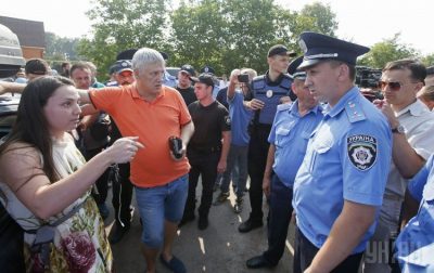 Крестный ход в Великой Александровке на Киевщине, иллюстрация Крестный ход в Великой Александровке на Киевщине, иллюстрация