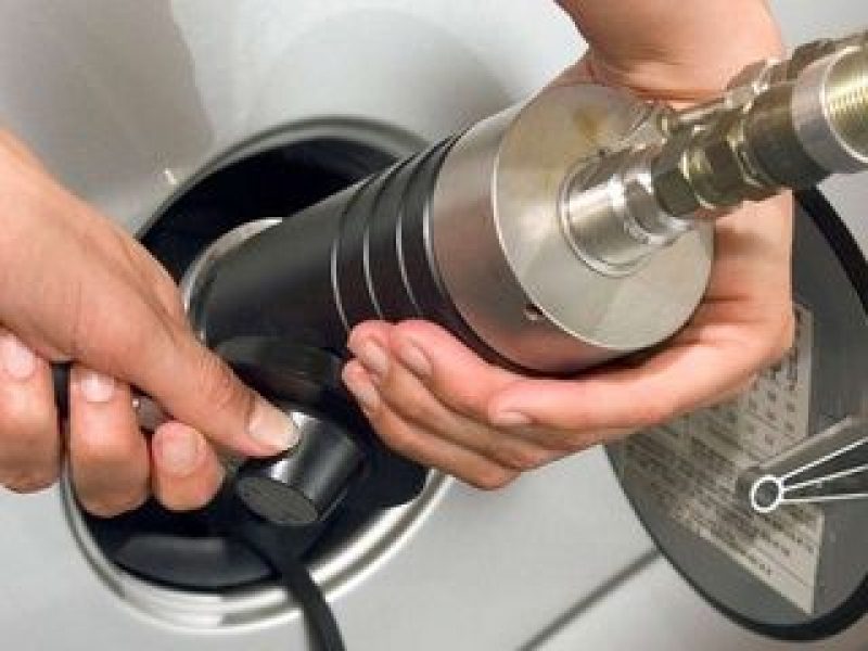 Эксперты объяснили, почему в Украине дорожает газ для автомобилей