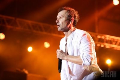 Святослав Вакарчук почтил память журналиста Шеремета песней