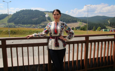 Влада Литовченко встретила день рождения в Яремче с артековцами