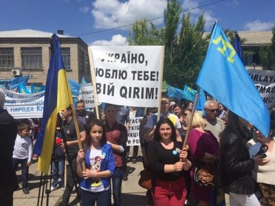 Празднование Дня Независимости в Киеве: "шествие непокоренных" крымчан и усиленные меры безопасности