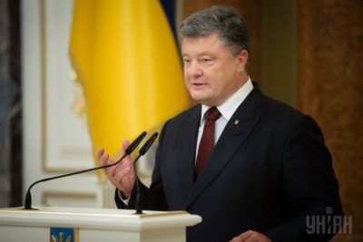 Порошенко вызвали в Генпрокуратуру на допрос по делу о преступлениях на Майдане