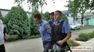 На Николаевщине двое полицейских обжаловали арест На Николаевщине двое полицейских обжаловали арест