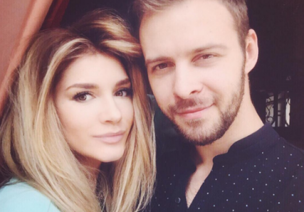 Миша Романова и Макс Барских совместным фото поразили