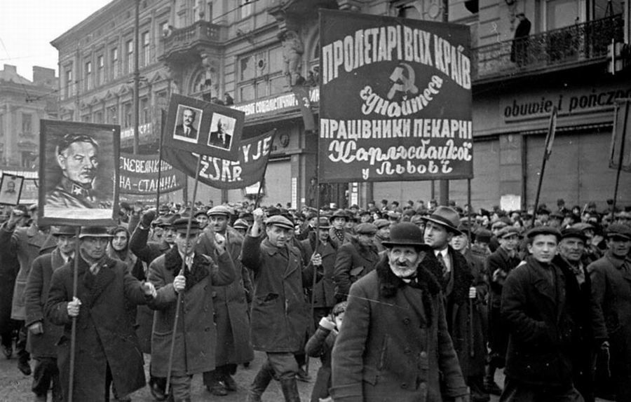 1 сентября 1939 года день недели