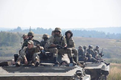 На Донбассе начался процесс разведения сил возле Петровского