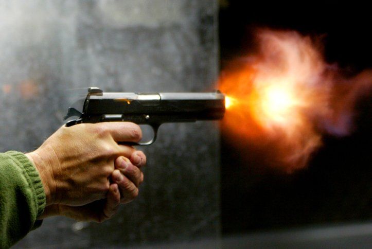 В Киеве ранили узбека и отобрали у него сумку с долларами и гривнами, узнали журналисты - Новости Киева В Киеве ранили узбека и отобрали у него сумку с долларами и гривнами, узнали журналисты - Новости Киева