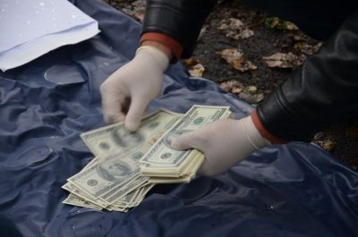 На Прикарпатье на взятке в 150 тыс. долларов погорела "шишка" из Фонда госимущества