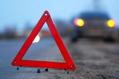 На Львівщині п'яний водій на Mazda наїхав на копа На Львівщині п'яний водій на Mazda наїхав на копа