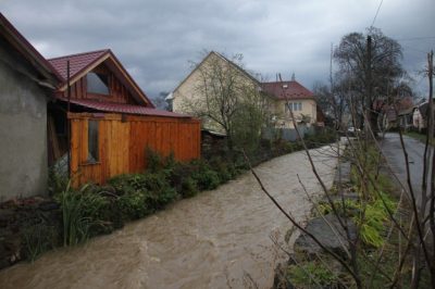 Наводнения в Украине: почему паводки в Карпатах становятся всё страшнее