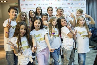 Участники "Голос.Діти-3" выступили с Потапом на главной концертной площадке страны
