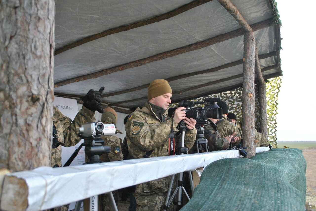 Стрельбы возле Крыма идут полным ходом: опубликованы фото учений