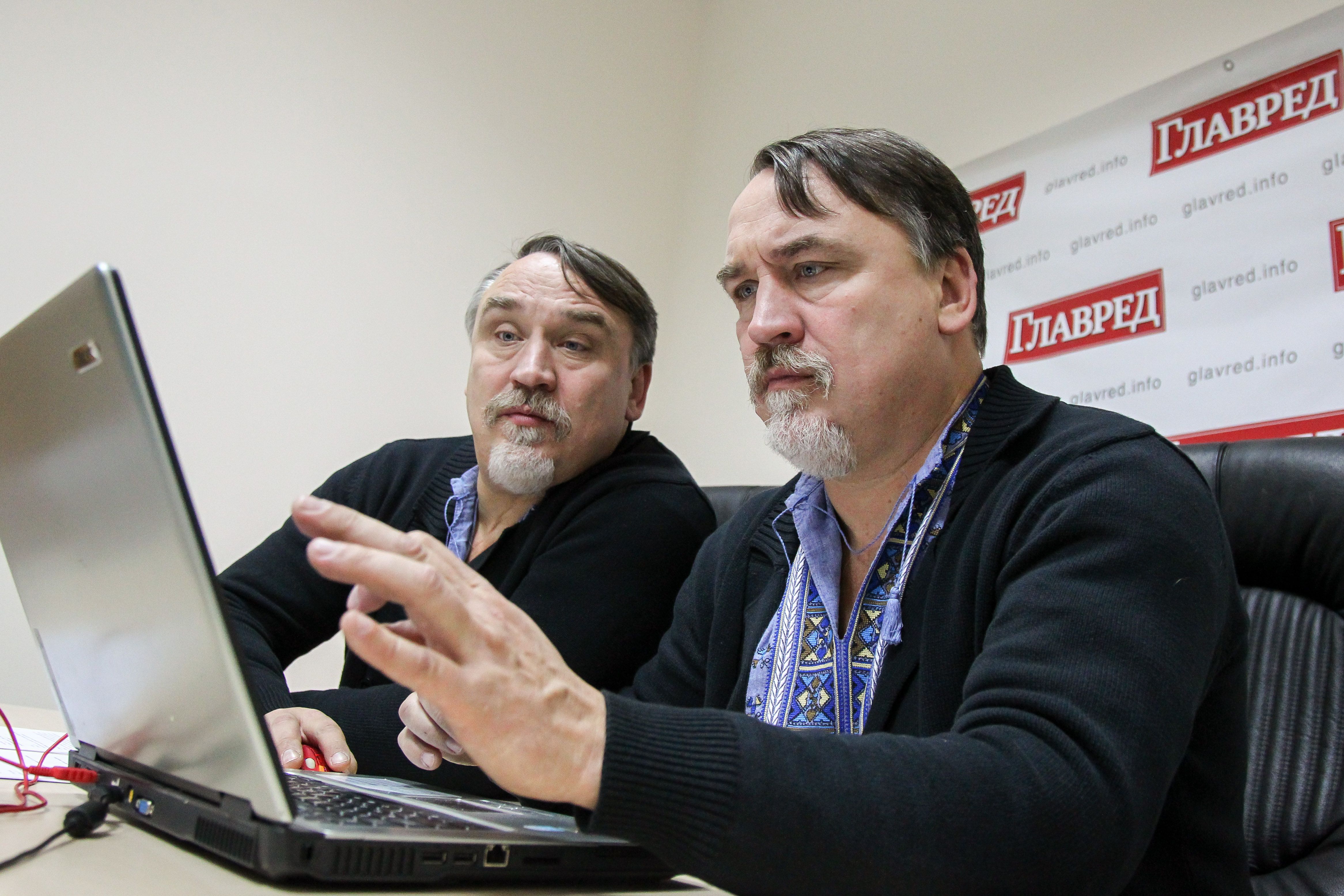 Брати Капранови Брати Капранови