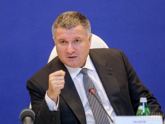 Партия Слуга народа предложила Арсену Авакову остаться на посту главы МВД на Партия Слуга народа предложила Арсену Авакову остаться на посту главы МВД на