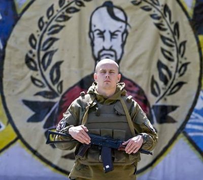 В Харькове обстреляли авто экс-комбата: опубликовано видео