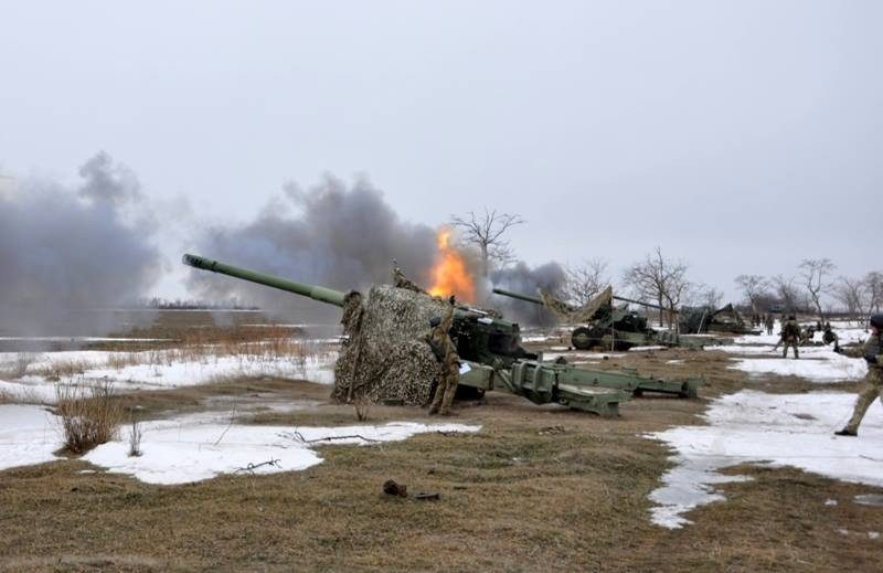 Точно в цель. Опубликованы фото стрельб артиллеристов украинских ВМС