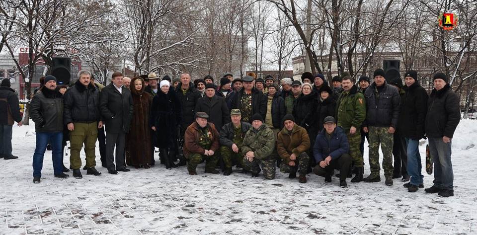 Обои в енакиево днр купить