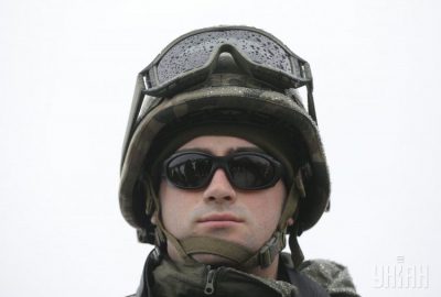 Боец Бригады быстрого реагирования НГУ, иллюстрация Боец Бригады быстрого реагирования НГУ, иллюстрация
