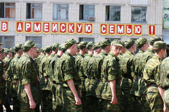 В данном случае российские солдаты для своих генералов не люди, а админресурс В данном случае российские солдаты для своих генералов не люди, а админресурс