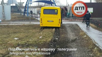Маршрутка, которую угнал злоумышленник Маршрутка, которую угнал злоумышленник