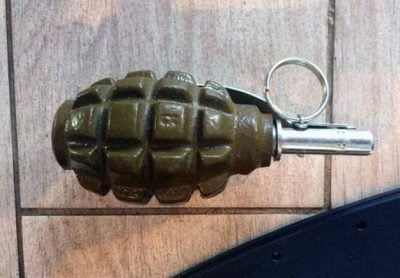 В Дебальцево в автобусе взорвалась граната, рассказал представитель "ДНР" в Совместном центре по контролю и координации режима прекращения огня В Дебальцево в автобусе взорвалась граната, рассказал представитель "ДНР" в Совместном центре по контролю и координации режима прекращения огня