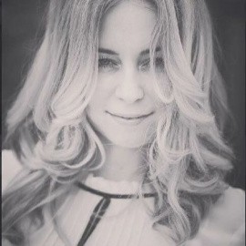 Марина Хитт