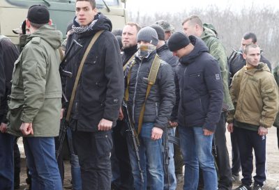 Боевики боятся лишиться пушечного мяса: запрещают парням выезд из ЛДНР, пугают и заводят уголовные дела